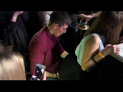 ❤️ Tinuod nga sekso sa usa ka nightclub sa Russia. Ang 18-anyos nga Ruso nga babaye sa anus ug puwerta nakighilawas sa usa ka nightclub ️❌ Porno fb sa pornograpiya ceb.myinvest.top ️❤